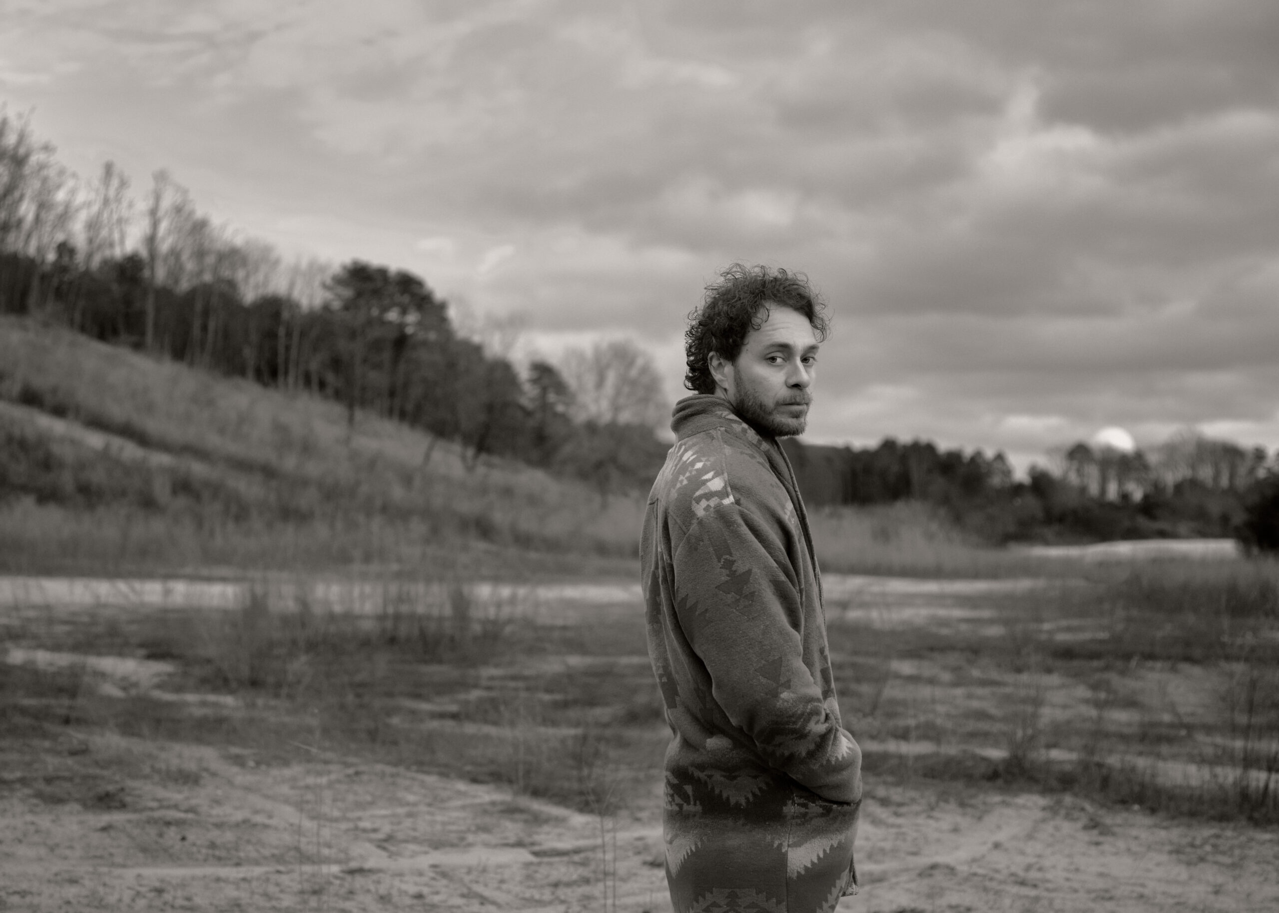 We Talked With Musician Amos Lee Ahead Of His Concert At Uptown