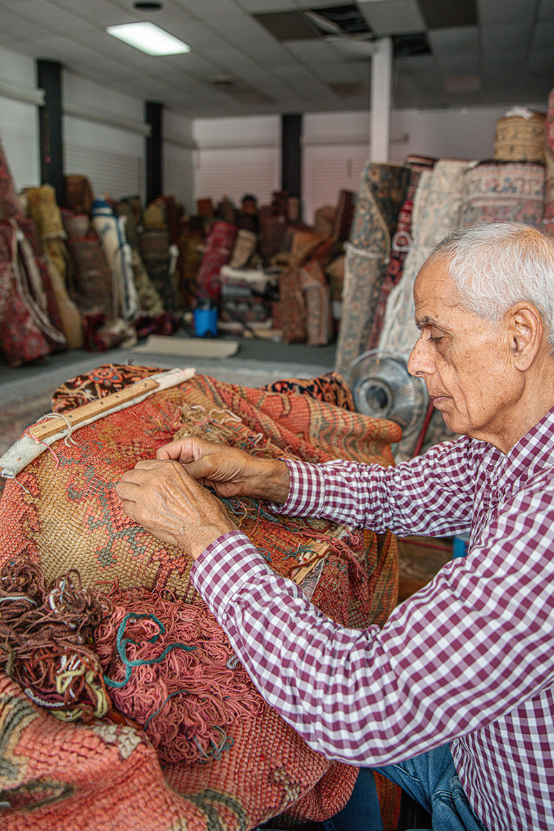 Aladdin Oriental Rug Gallery.